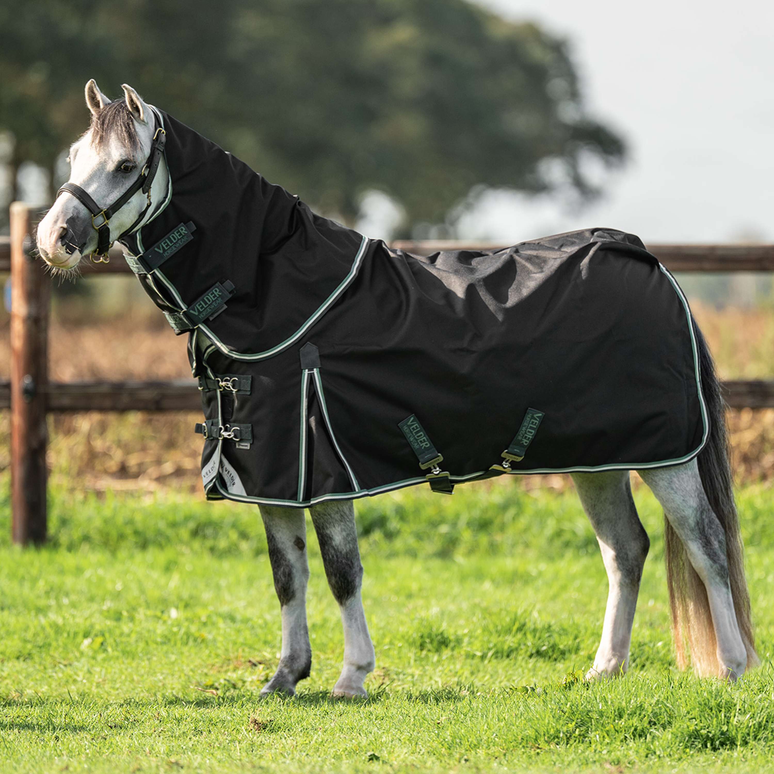 Velder Horsewear Premium Turnout 1200D 0g EasyClip Night Forest