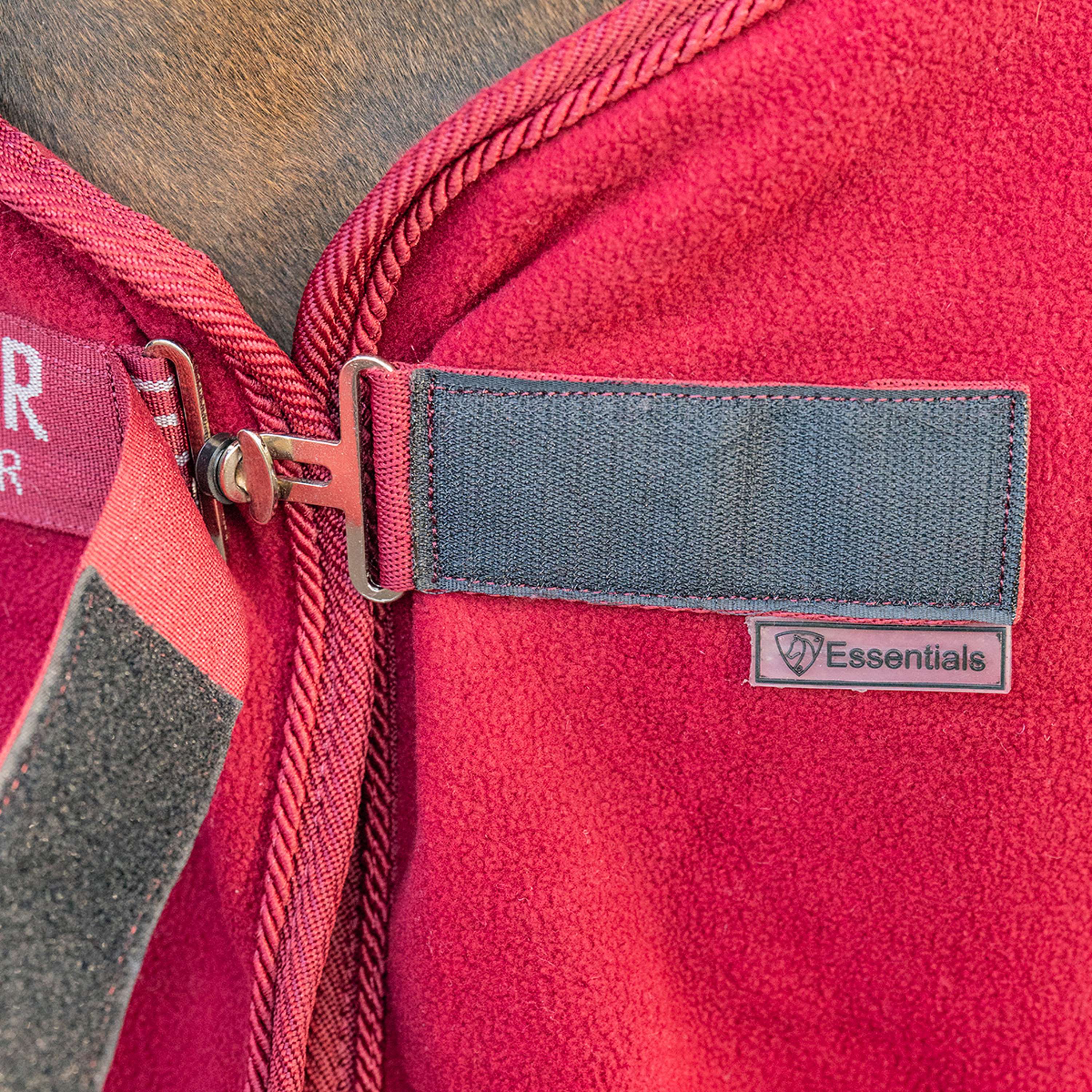 Velder Horsewear Essentials Fleece Rug Comfy Bordeaux