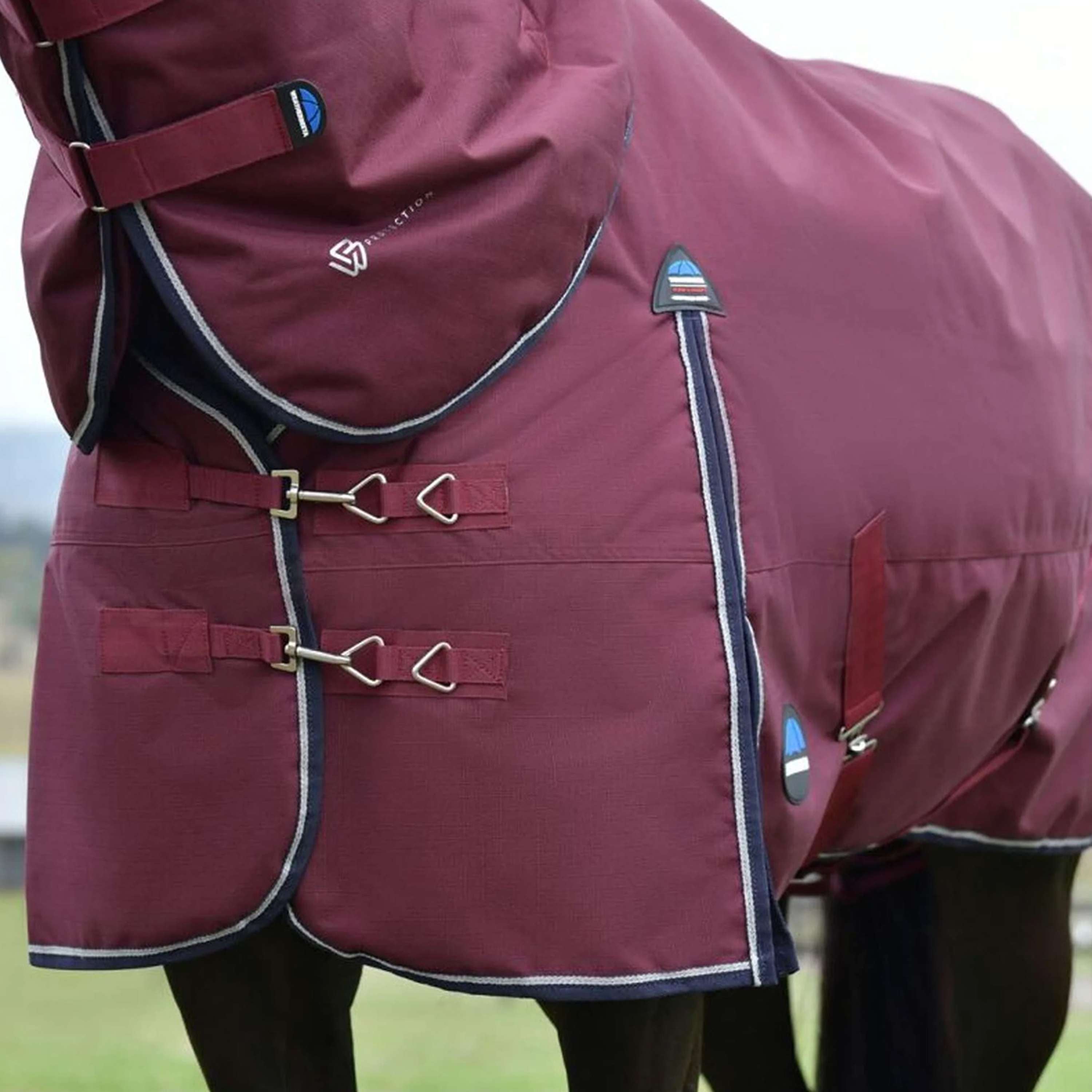WeatherBeeta ComFiTec Essential Turnout Detach-A-Neck 50g Burgundy/Navy