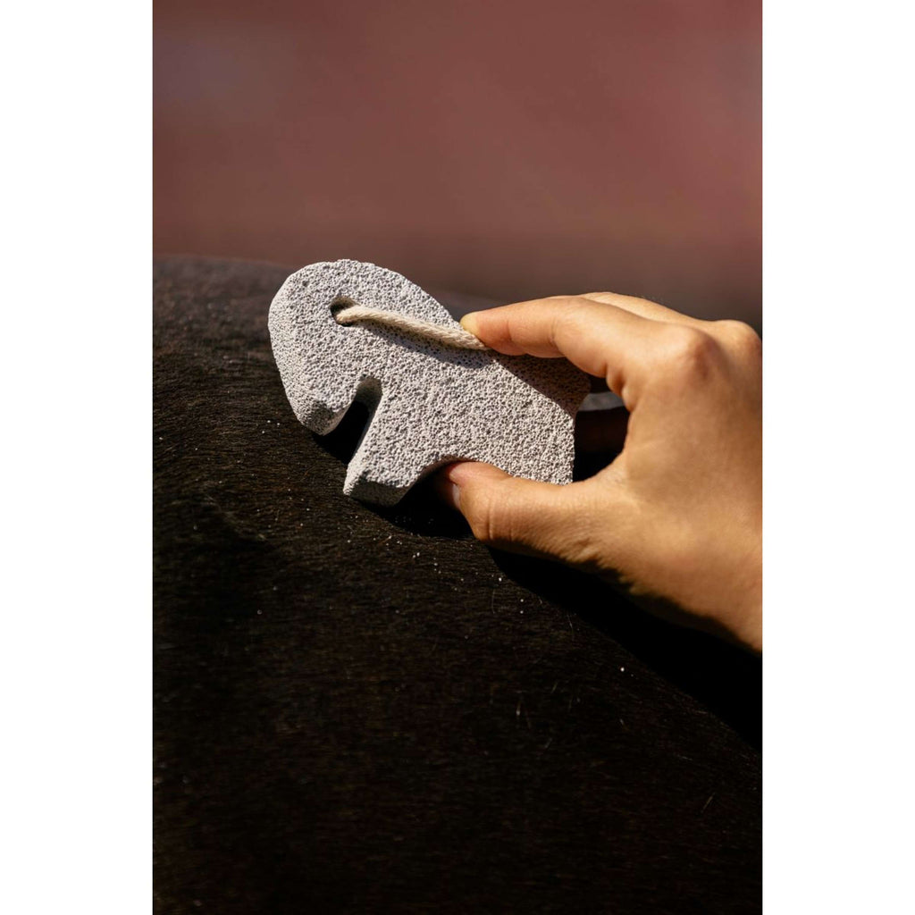 Hippotonic Rubble Stone Horse White