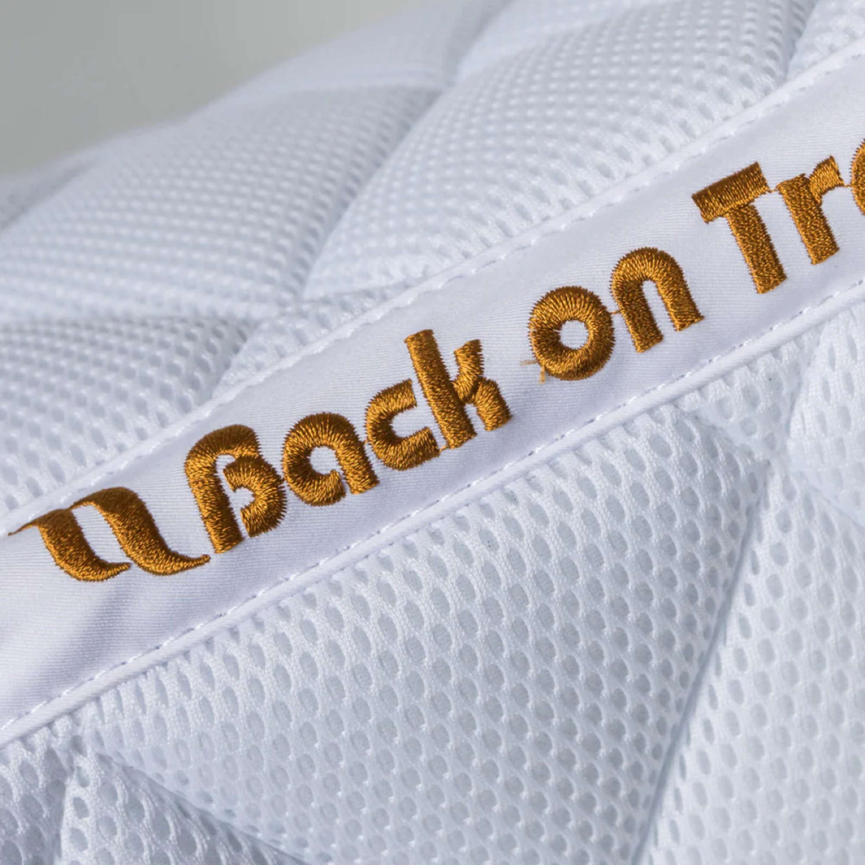 Back on Track Saddlepad Airflow Dressage White