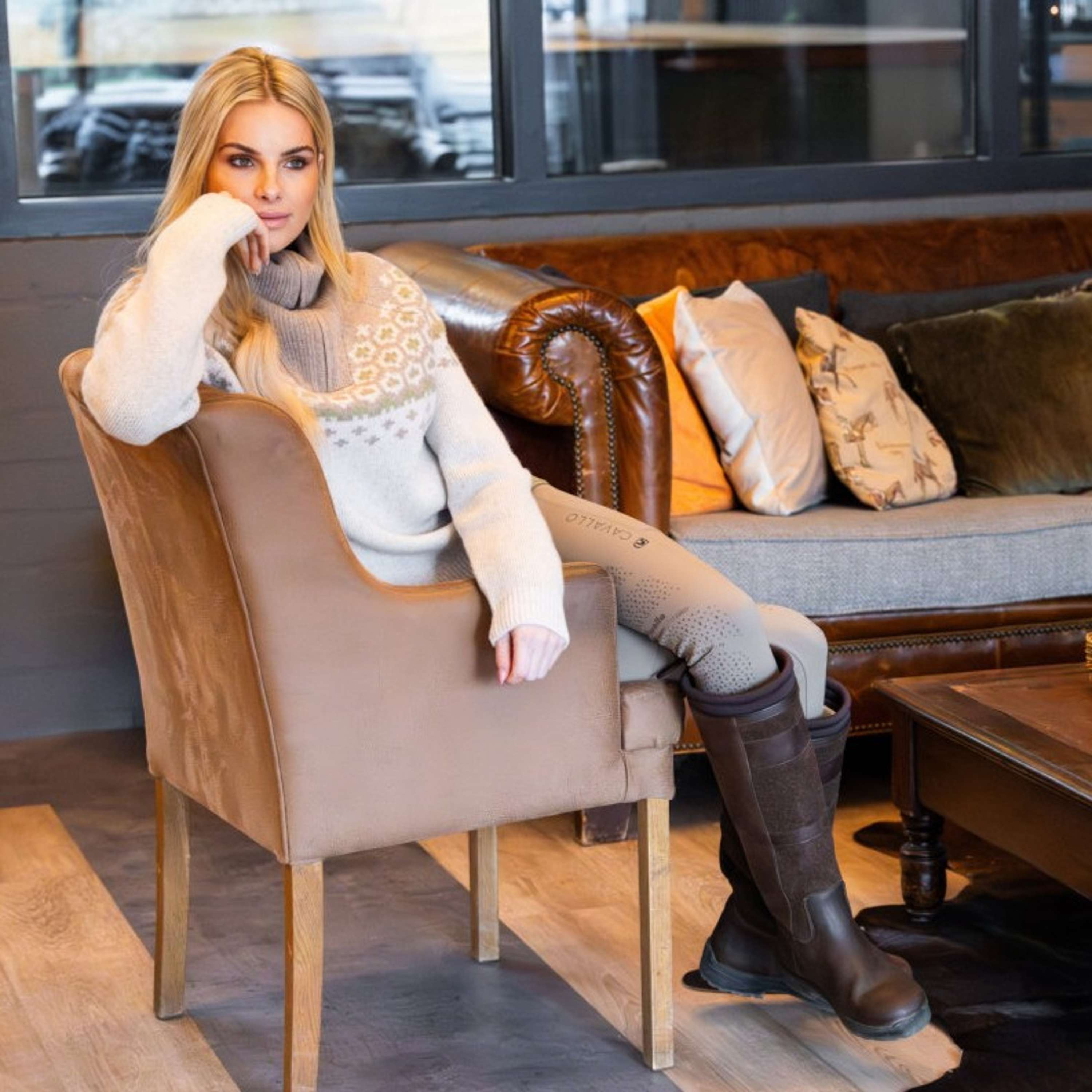 Cavallo Pullover Cavalleara with Zipper Vanilla
