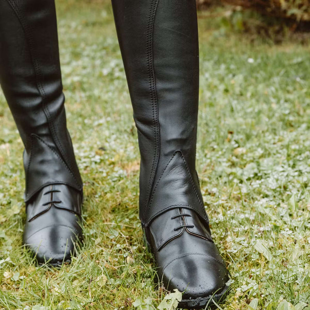 Dyon Jodhpurs Front laces Black