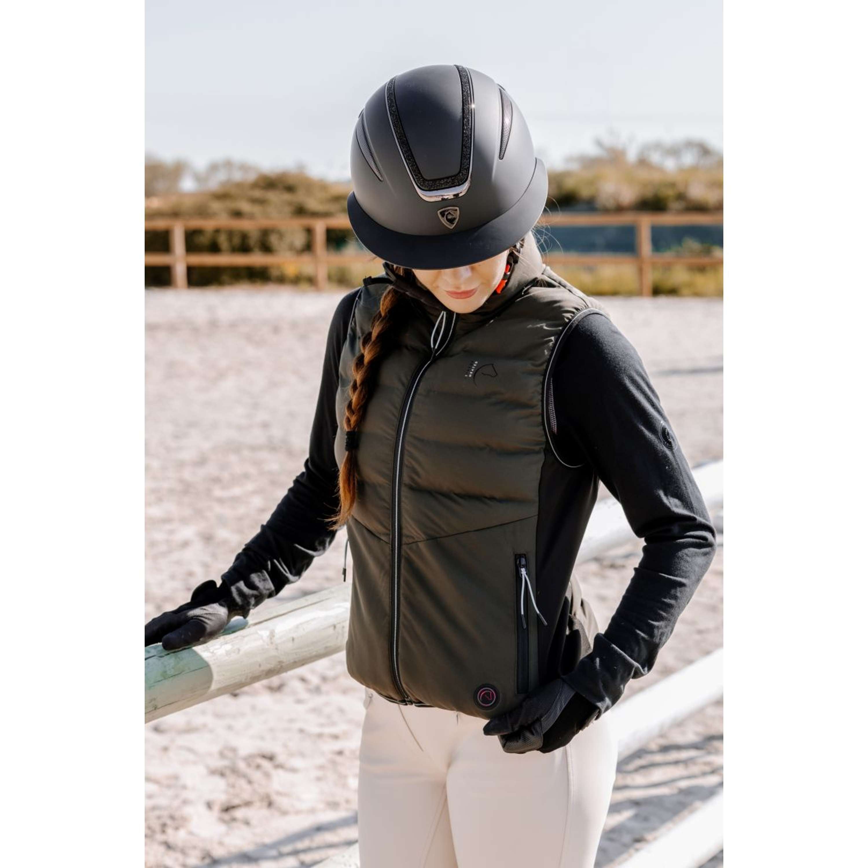 EQUITHÈME Heated Vest Sasha Kaki