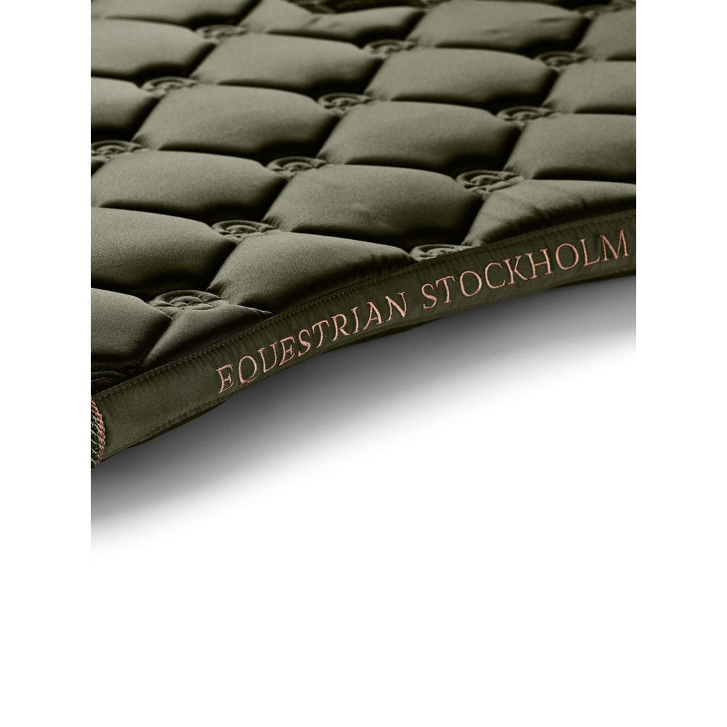 Equestrian Stockholm Saddlepad Dressage Striking Valley