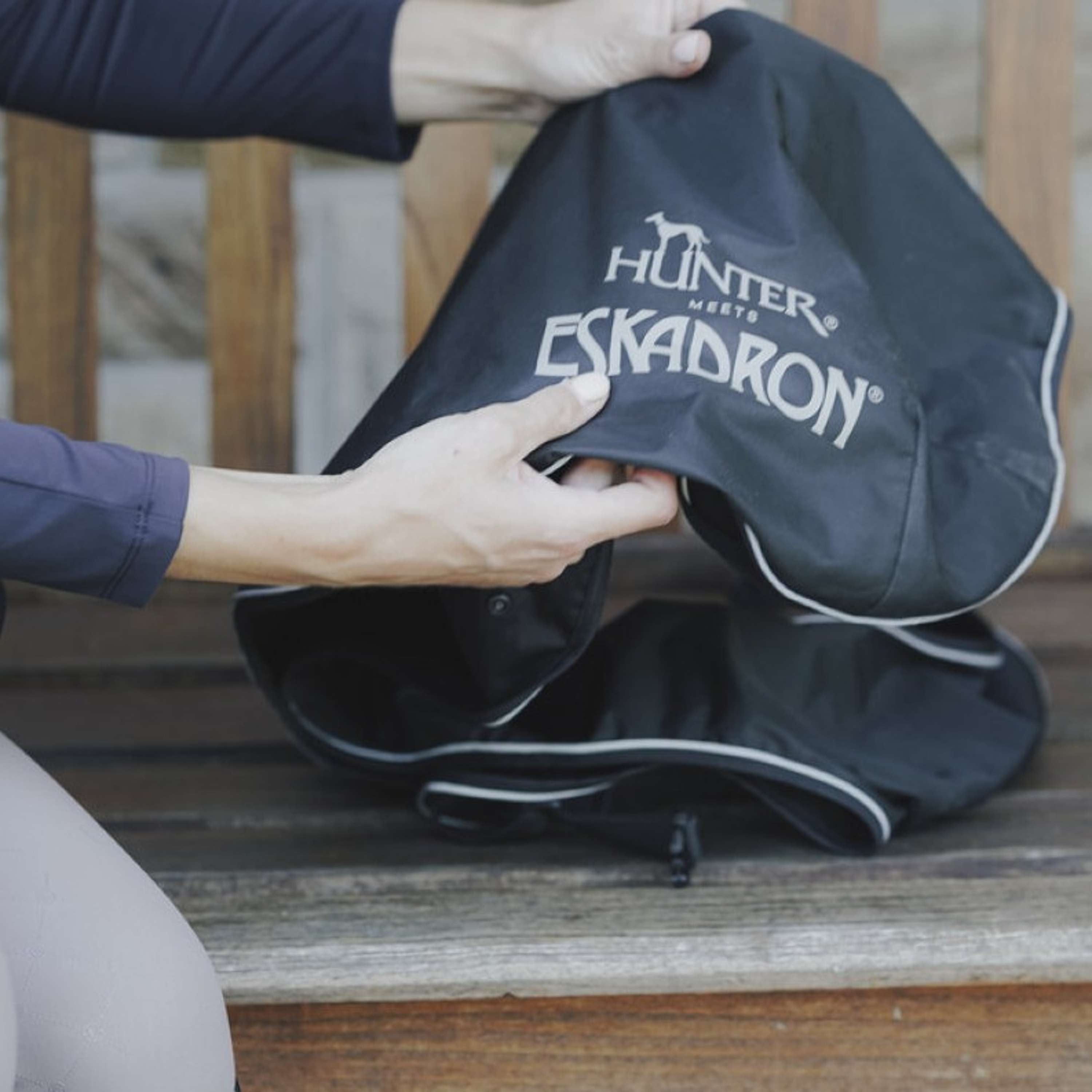Hunter x Eskadron Dog Winter Coat Vario Black
