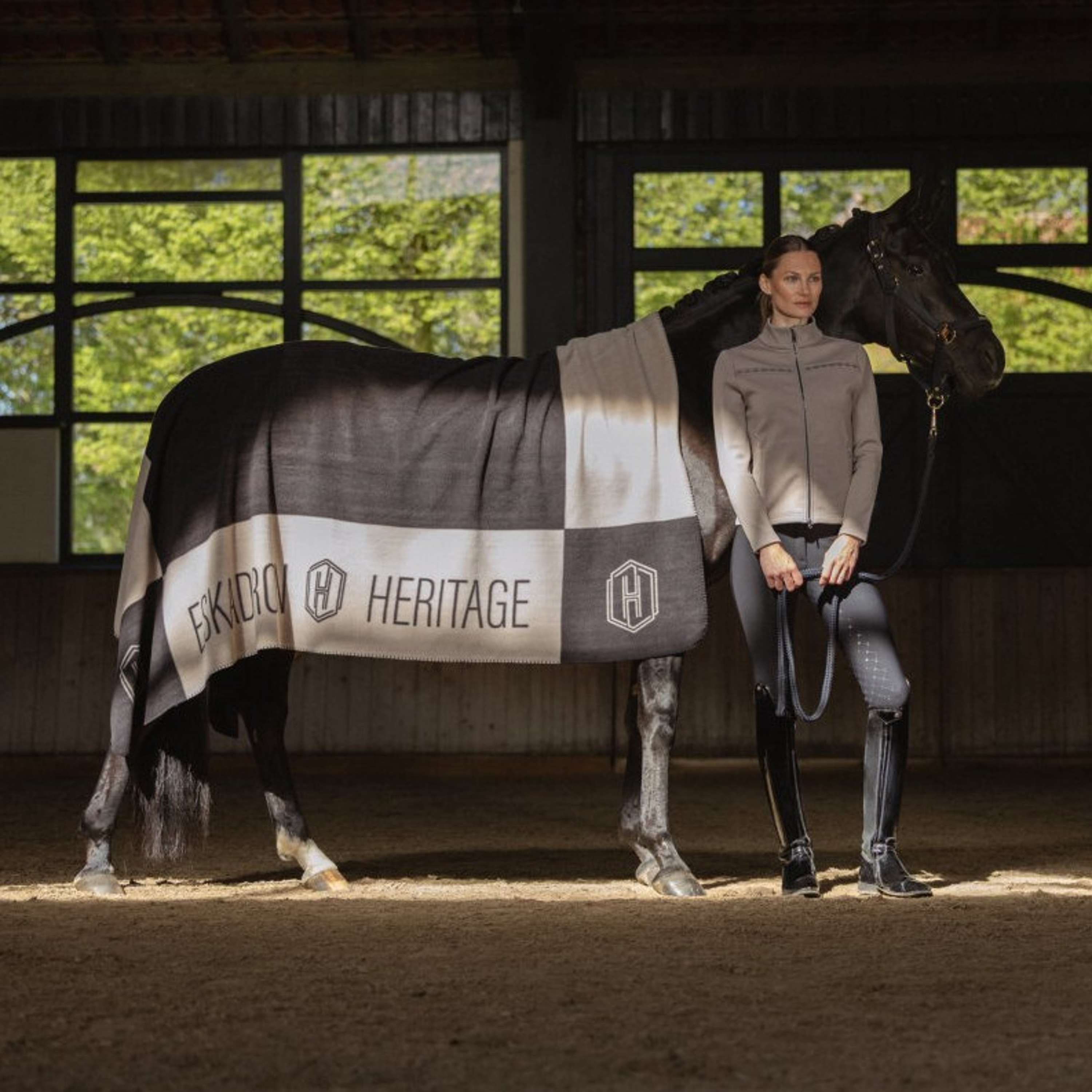 Eskadron Breeches Heritage Full Grip Black