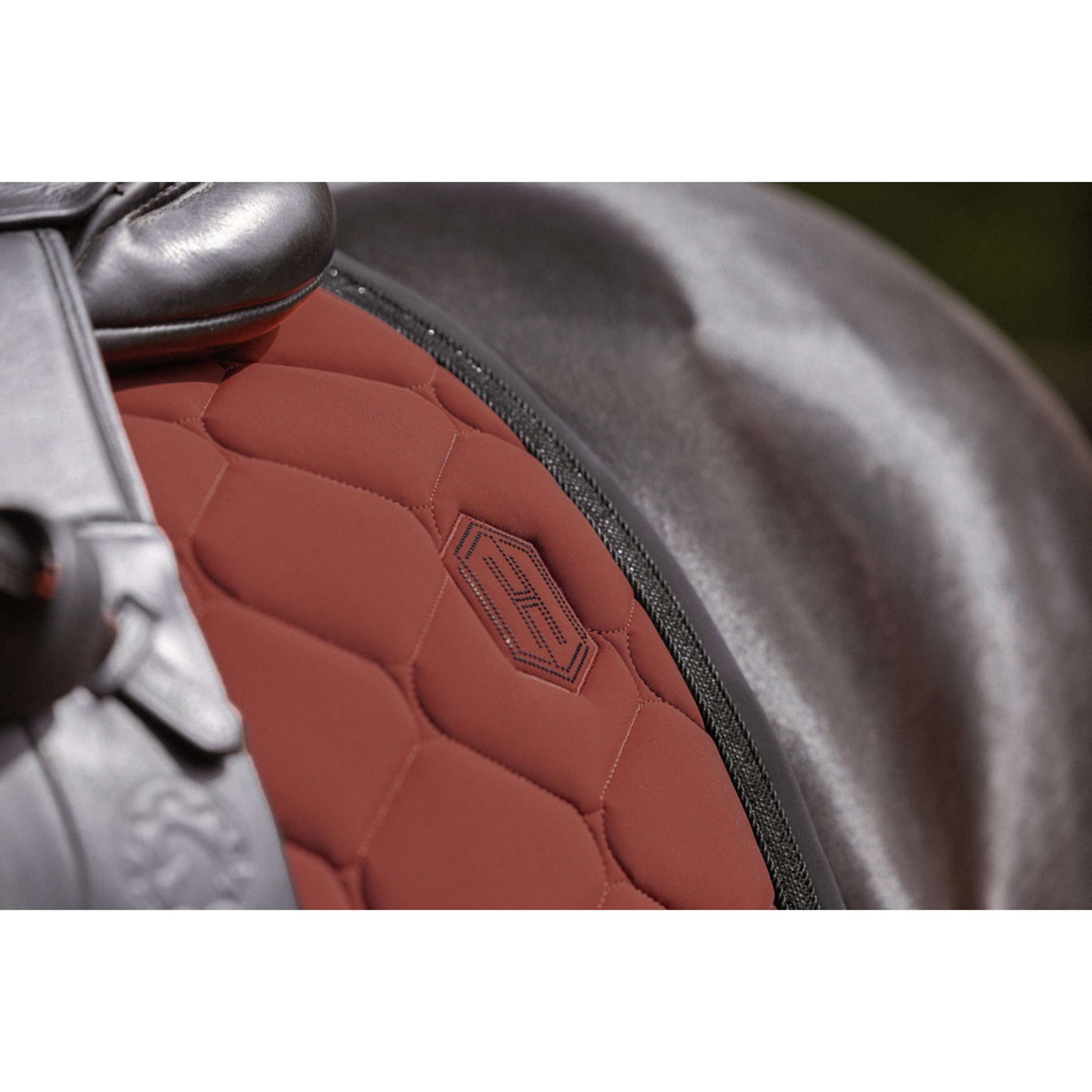 Eskadron Saddlepad Heritage Softshell Contrast Dressage Merlot
