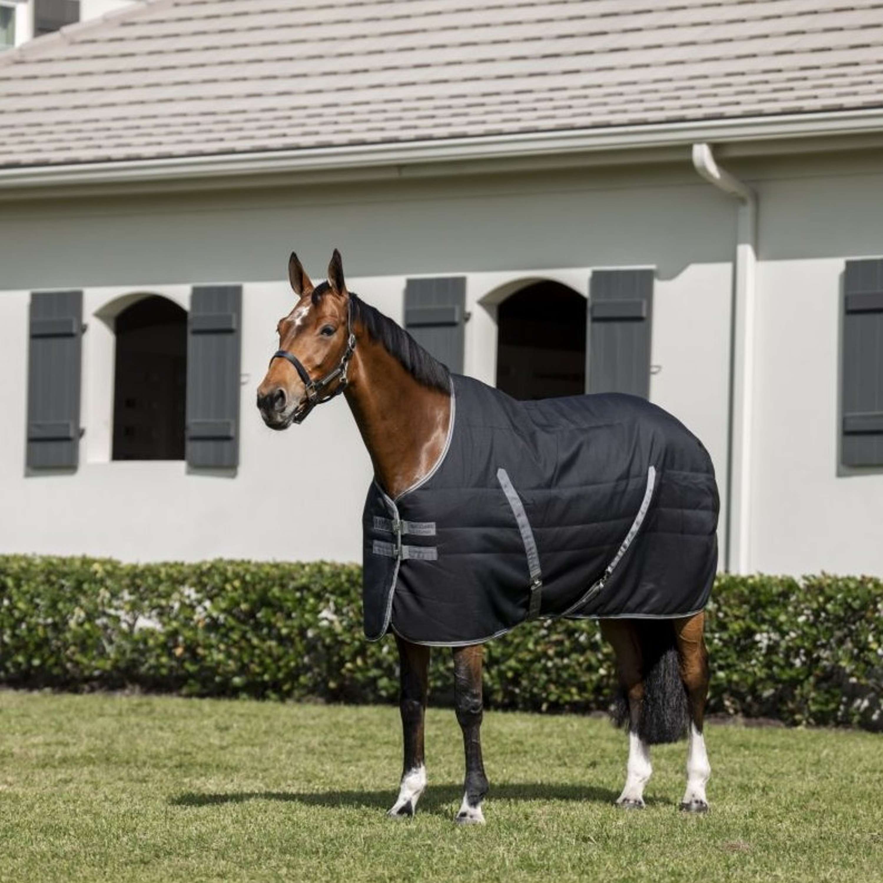Rambo Stable Rug 400g Black/Thunderstorm Grey/Silver