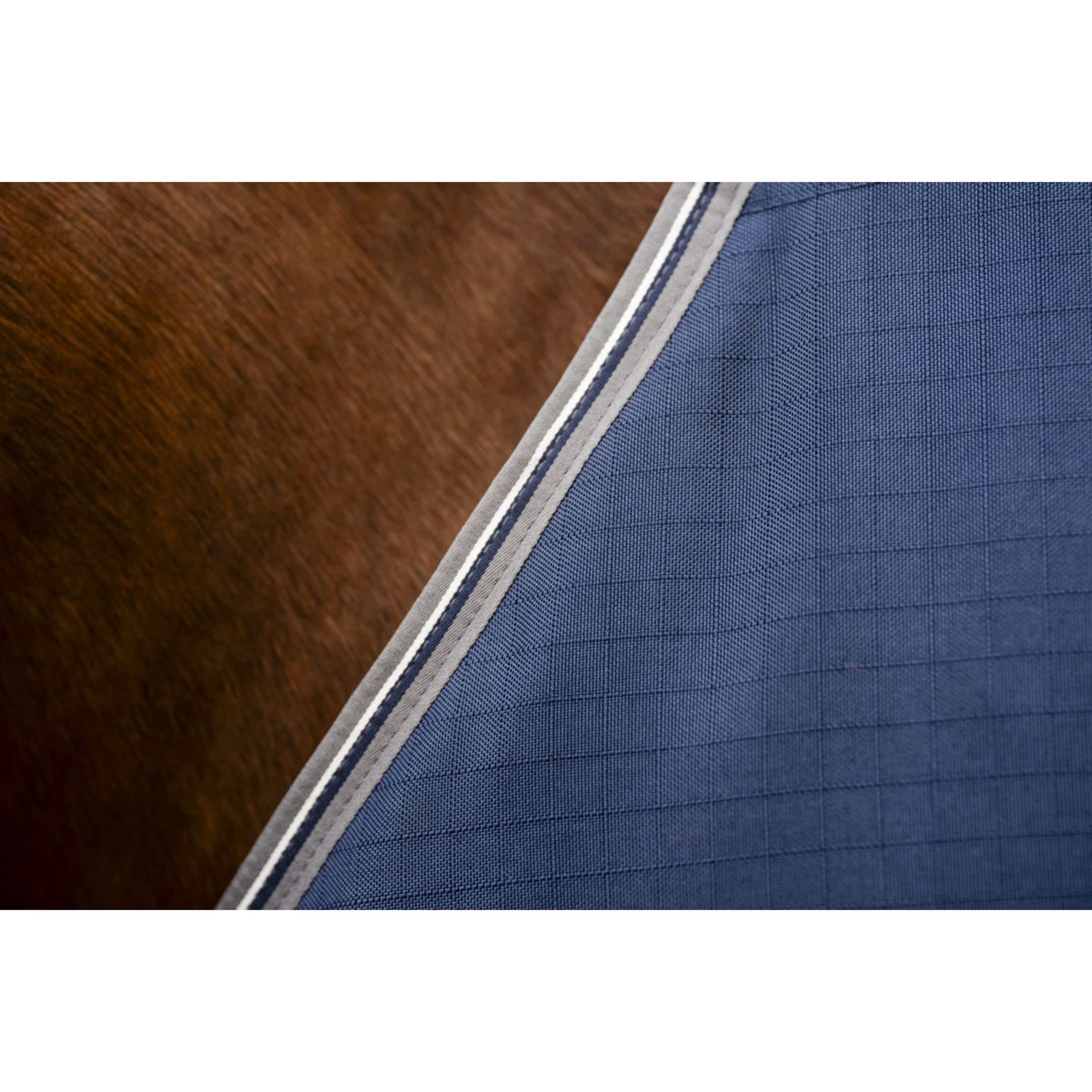Rambo Stable Rug 100g Navy/Thunderstorm Grey/Silver