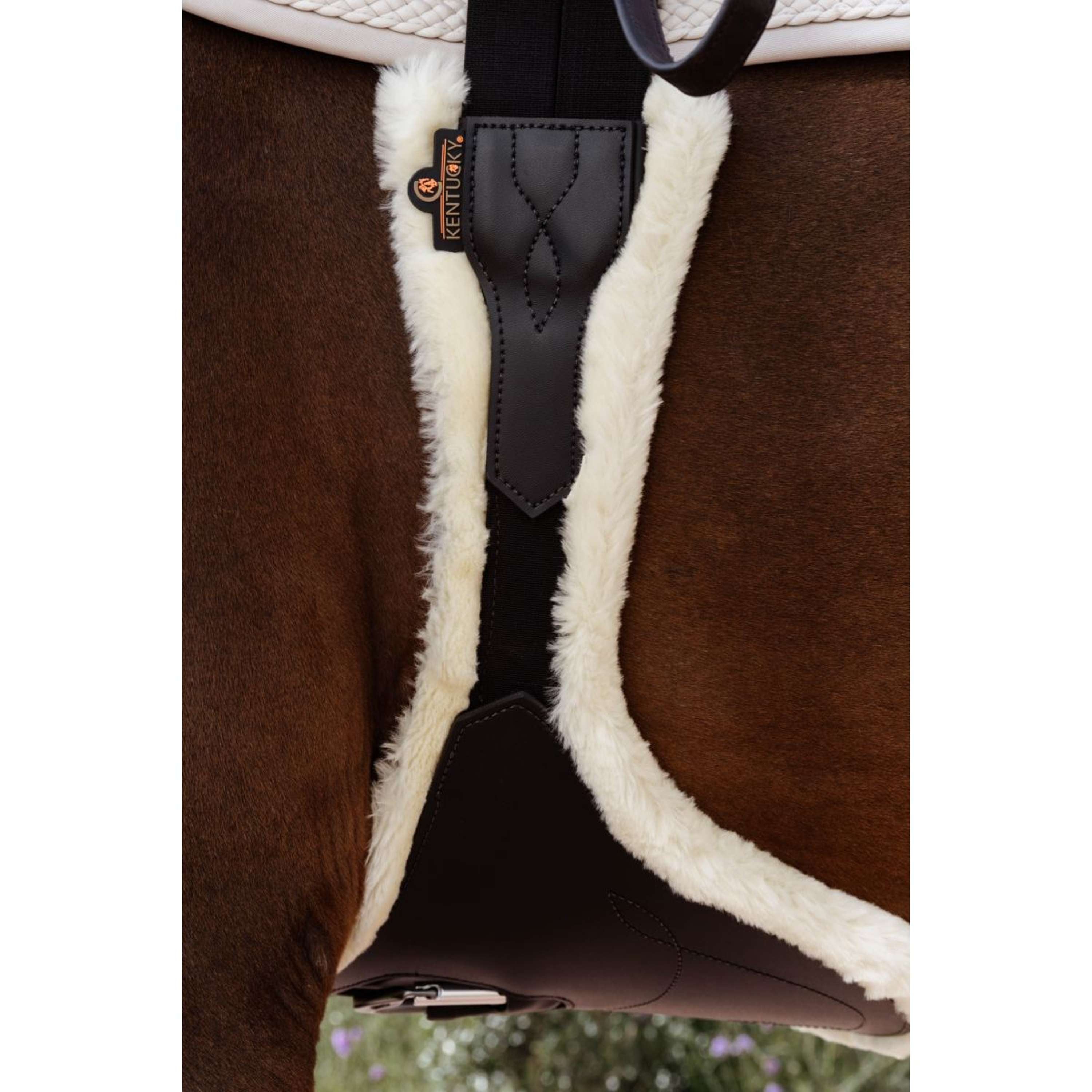 Kentucky Horsewear Jumping Girdle Anatomic Sheepskin Brown