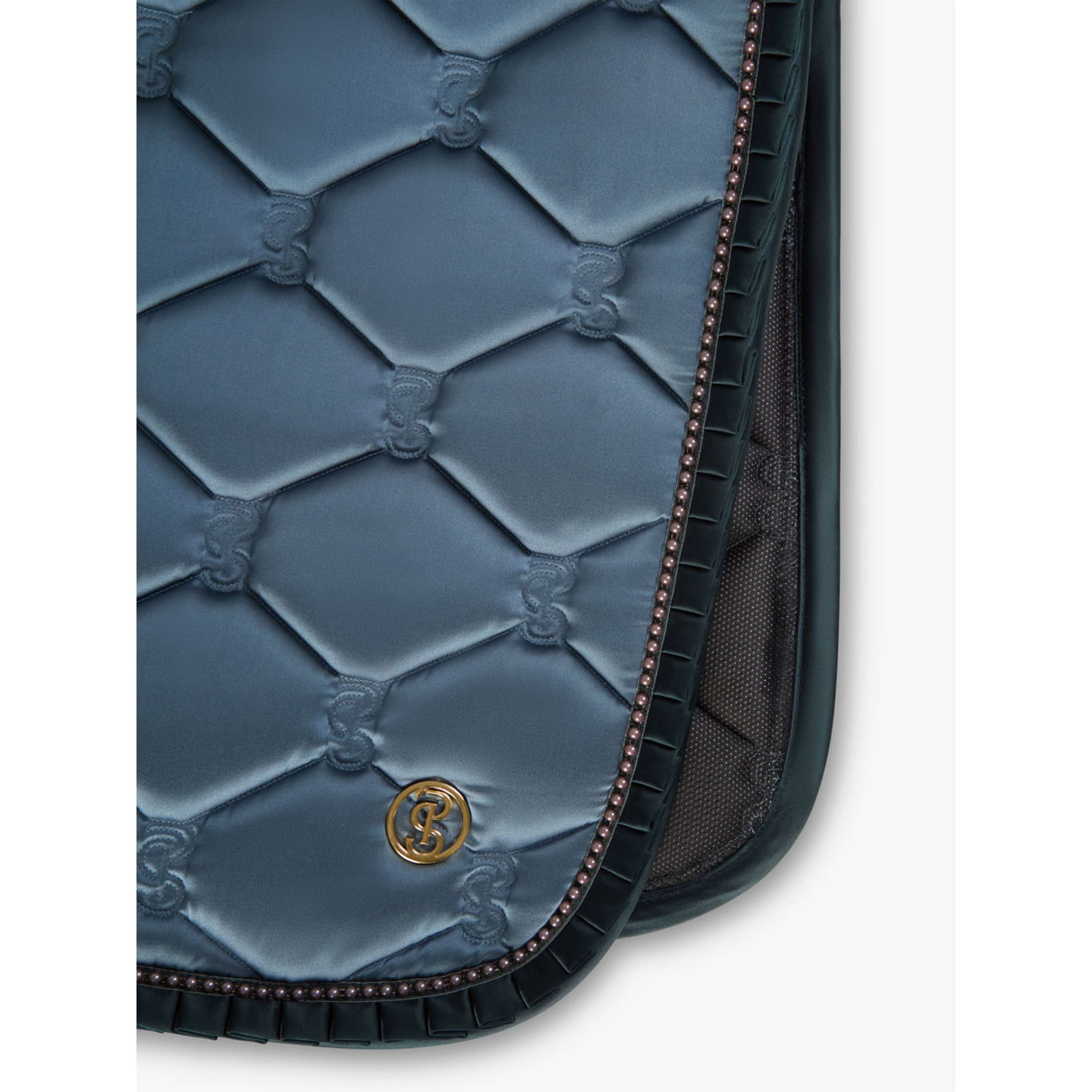 PS of Sweden Saddlepad Ruffle Pearl Dressage Shadow Blue
