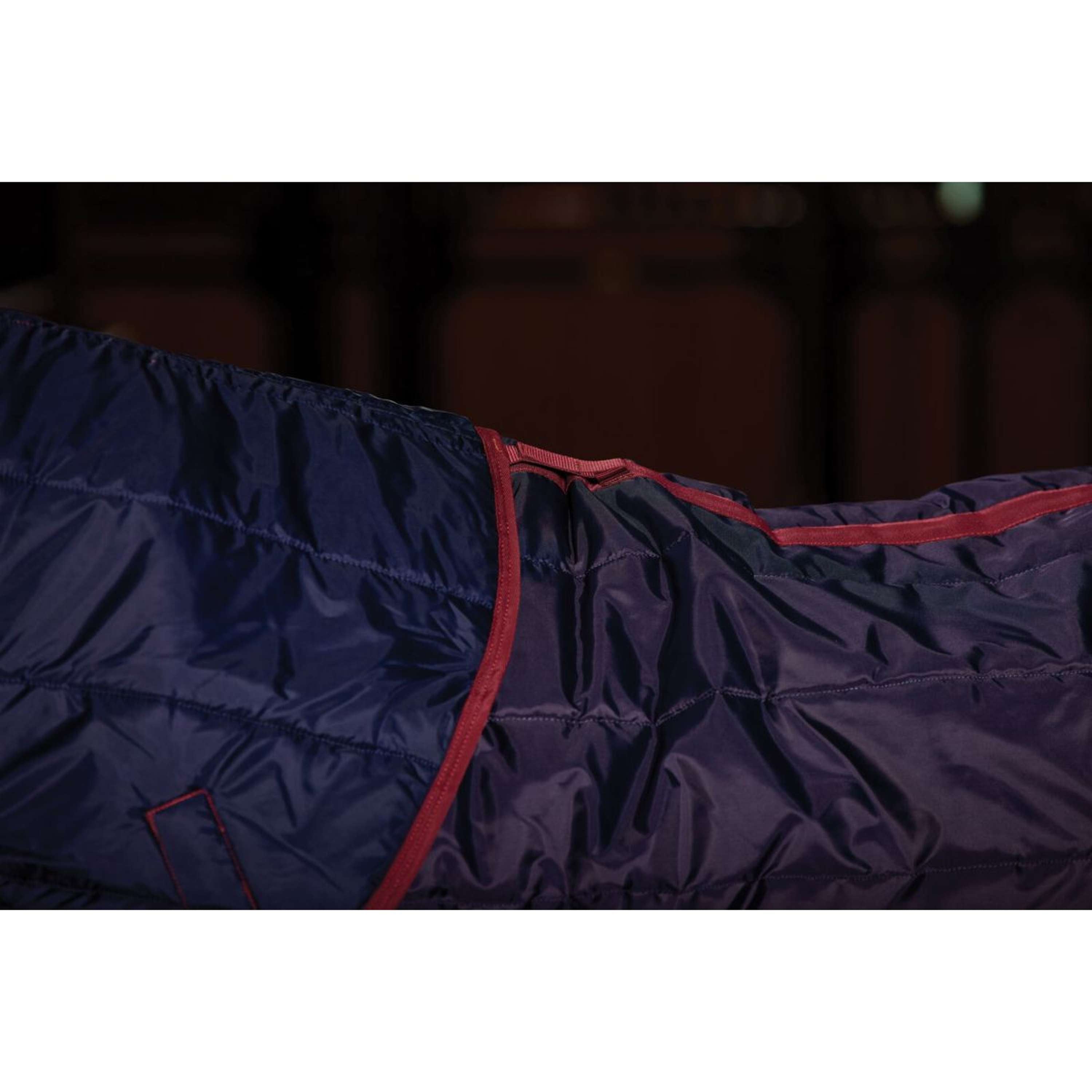 WeatherBeeta Stable Rug ComFiTec 210D Channel Quilt Combo Neck 220g Navy/Burgundy